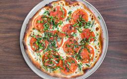 Fresh Mozzarella, Tomato, and Basil Pizza